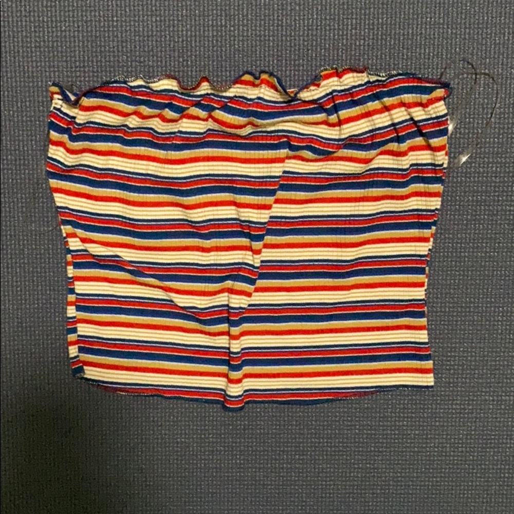 Multi colored retro looking crop top